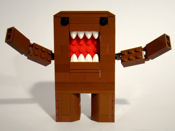 domo. Domo hug